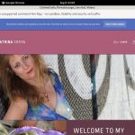 Get CatrinaCosta Free Trial
